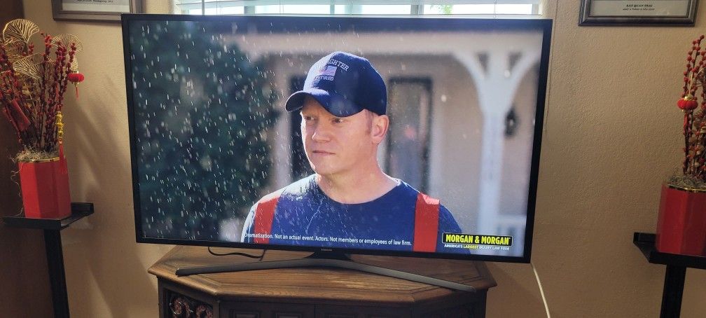 50 Inch Smart Samsung TV