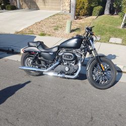 2015 Harley Davidson 883