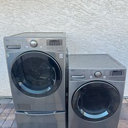 Very nice set LG Gas Dryer Washer comes Pedestal