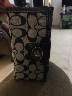 Coach authentic wallet