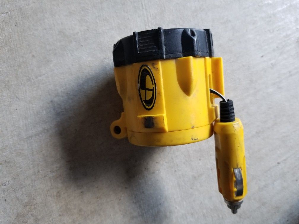 Retractable light