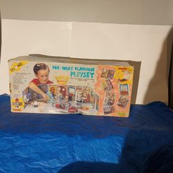 PEE - WEE'S PLAYHOUSE PLAYSET (Unopened)