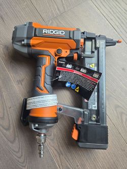Brand new Ridgid 18 ga Crown Stapler. R150FSF3