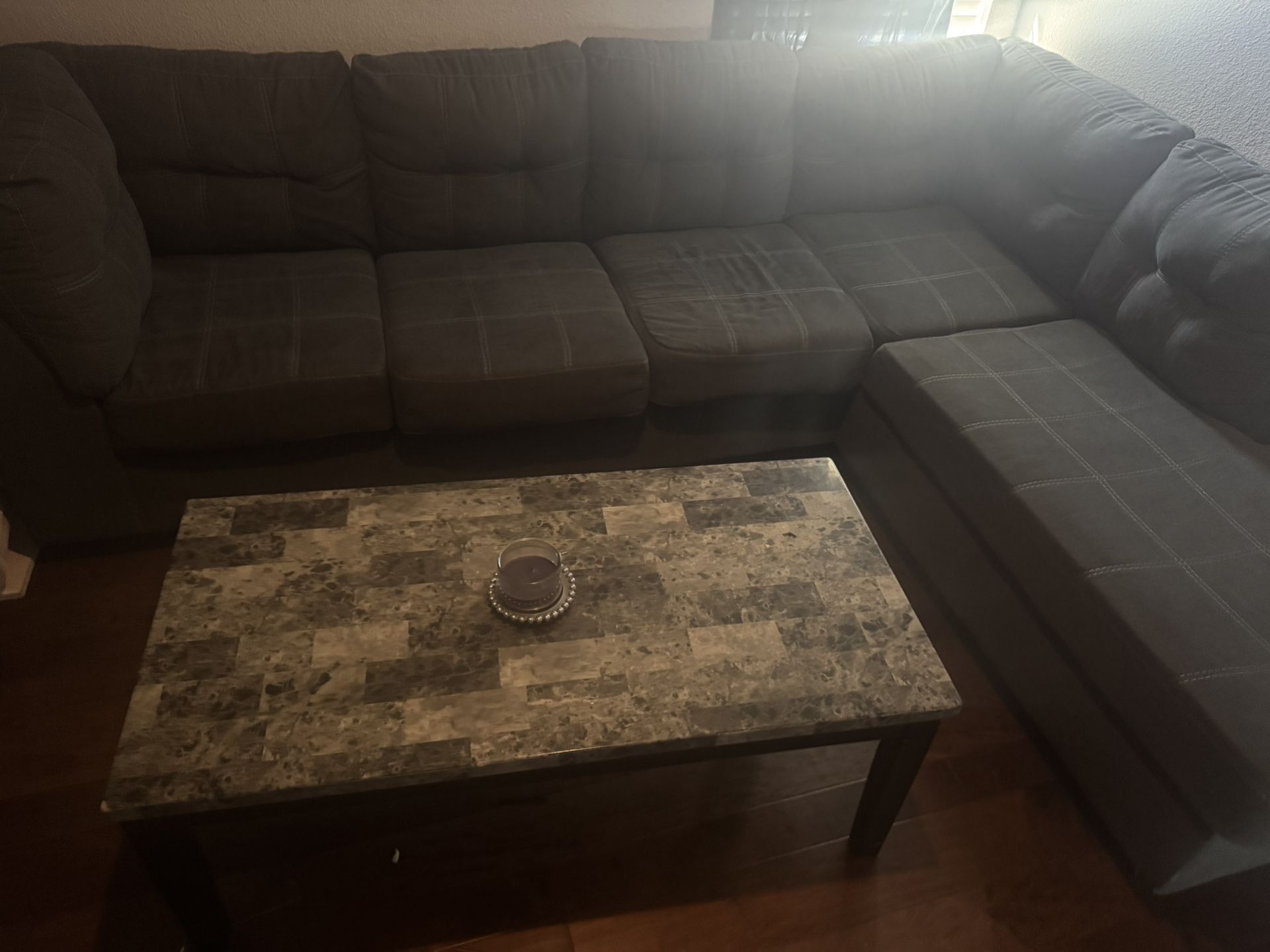 Sectional Couch With Coffee Table 