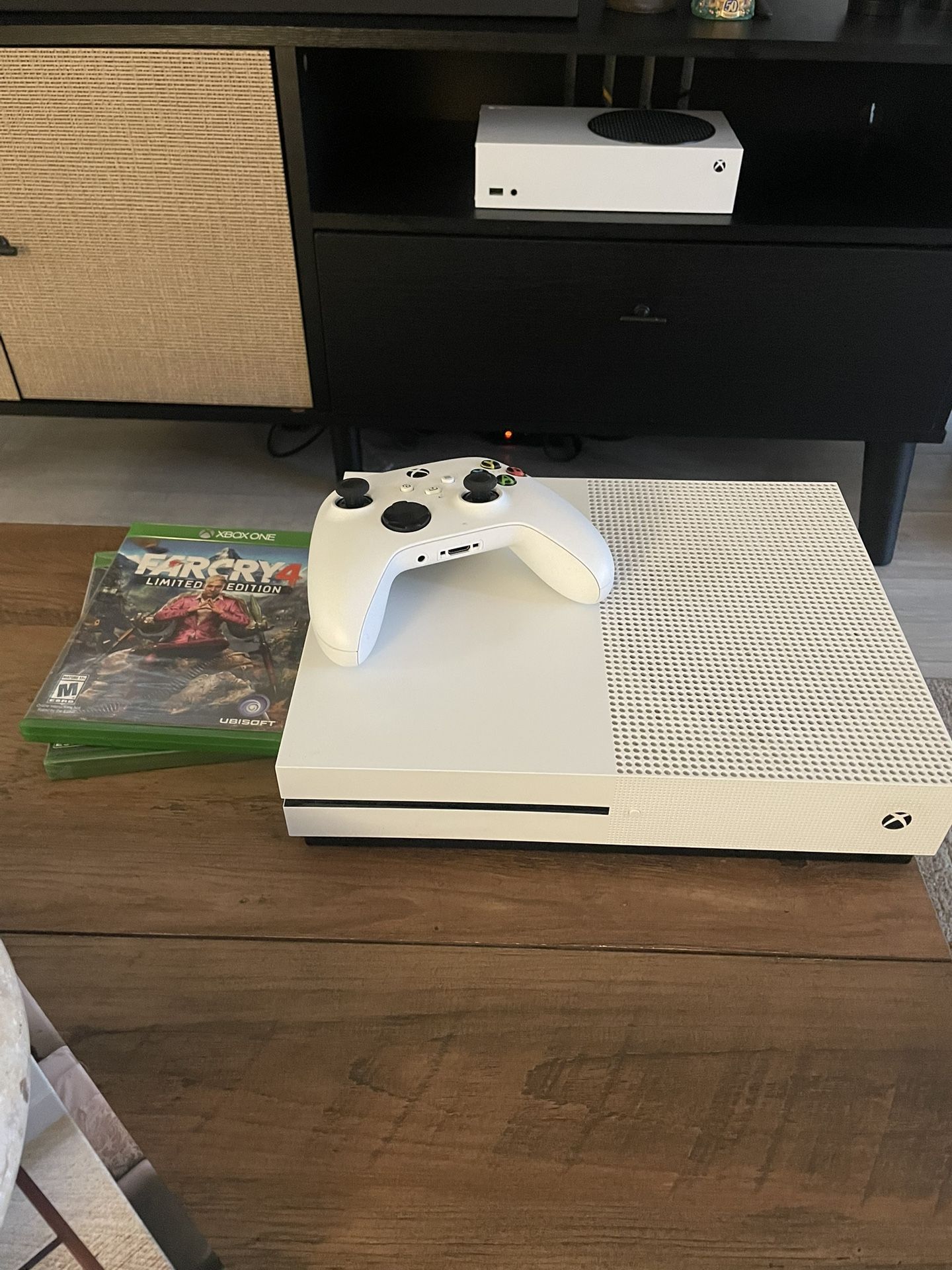 Xbox One S 500G