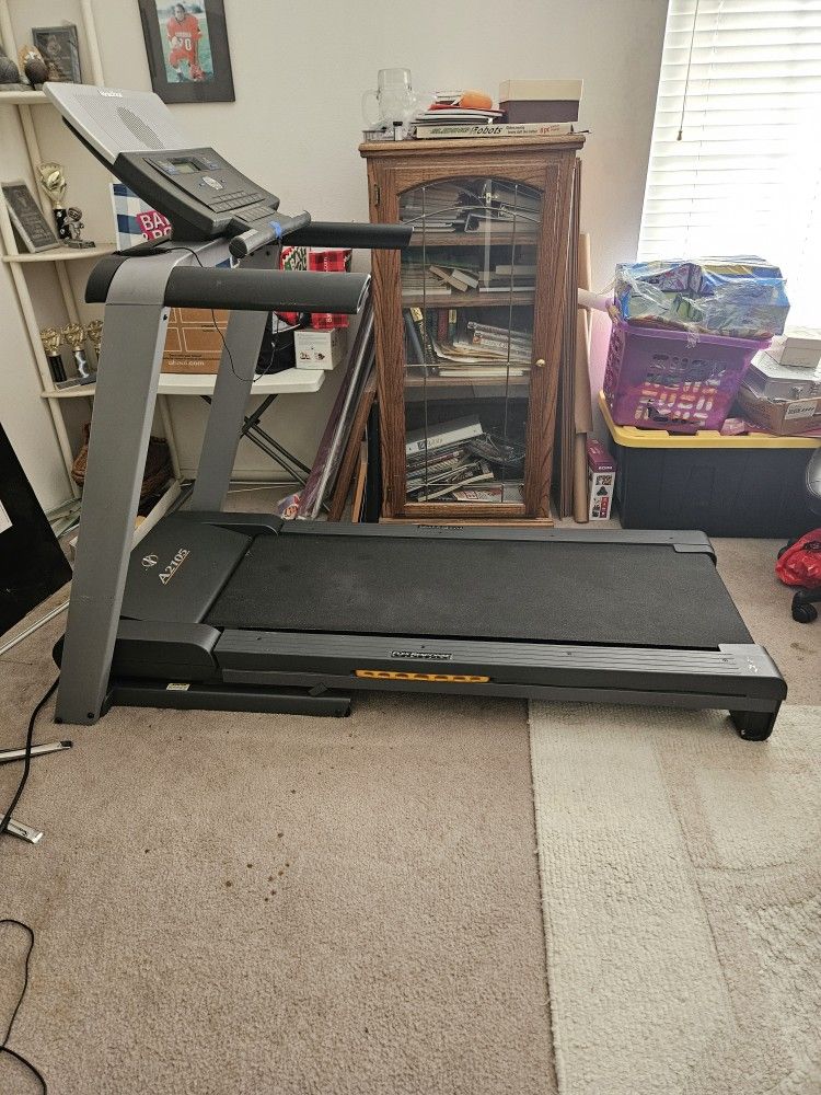 Nordic Trak Treadmill