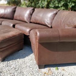 Distressed Leather Vintage Sectional Couch “WE DELIVER”