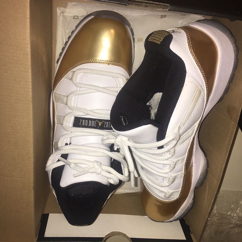 11s size 9.5 DONT OFFER ME IF YOU NOT TRYING BUY NEED CASH CANT TAKE LONG TO OFFER BACK OR I WONT REPLY