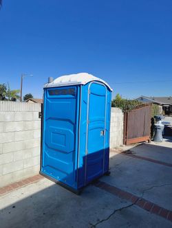 Porta Potty 