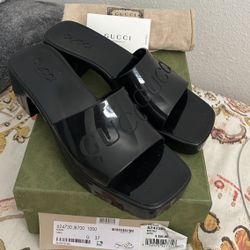 Gucci jelly slides