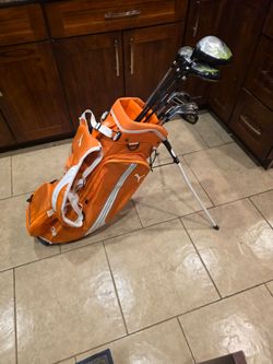 Puma Golf Stand Bag with Clubs