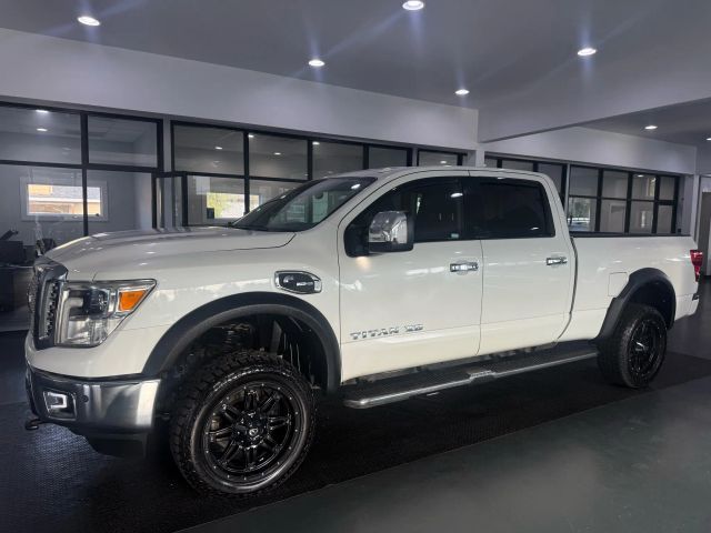 2016 Nissan TITAN XD Crew Cab