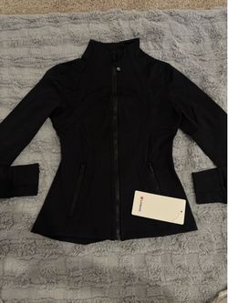 Black lululemon define jacket