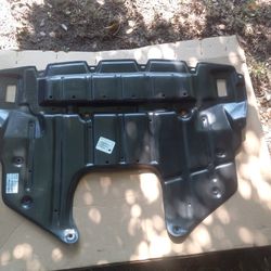 Is 300 Lexus Bottom Motor Cover