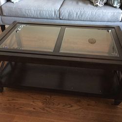 Raymour And Flannigan Coffee Table And Sofa Table 