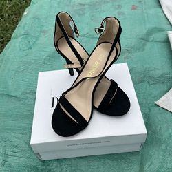 Dream Pairs- Heels 6.5