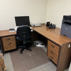 Desk - Good Condition FREE 