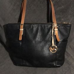 Michael Kors Handbag Purse Jet Set Black Pebbled Leather Tote Bag 