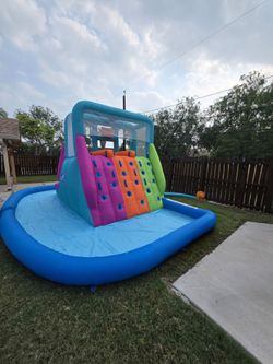 H2OGO! Triple Splash 8'9" Inflatable Water slide