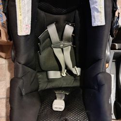 Chicco Infant Car Seat & Base