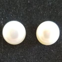 Coultured Pearl Earrings 