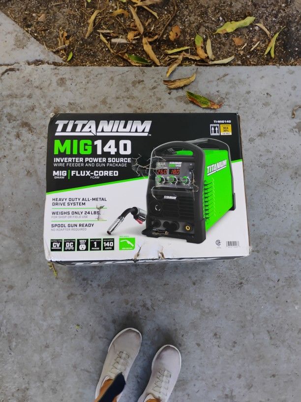 Titanium Mig 140 Inverter Power Source