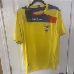Ecuador Home football shirt 2011 - 2013 Marathon Mens Size XL