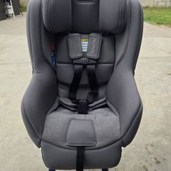 Nuna Rava Car Seat