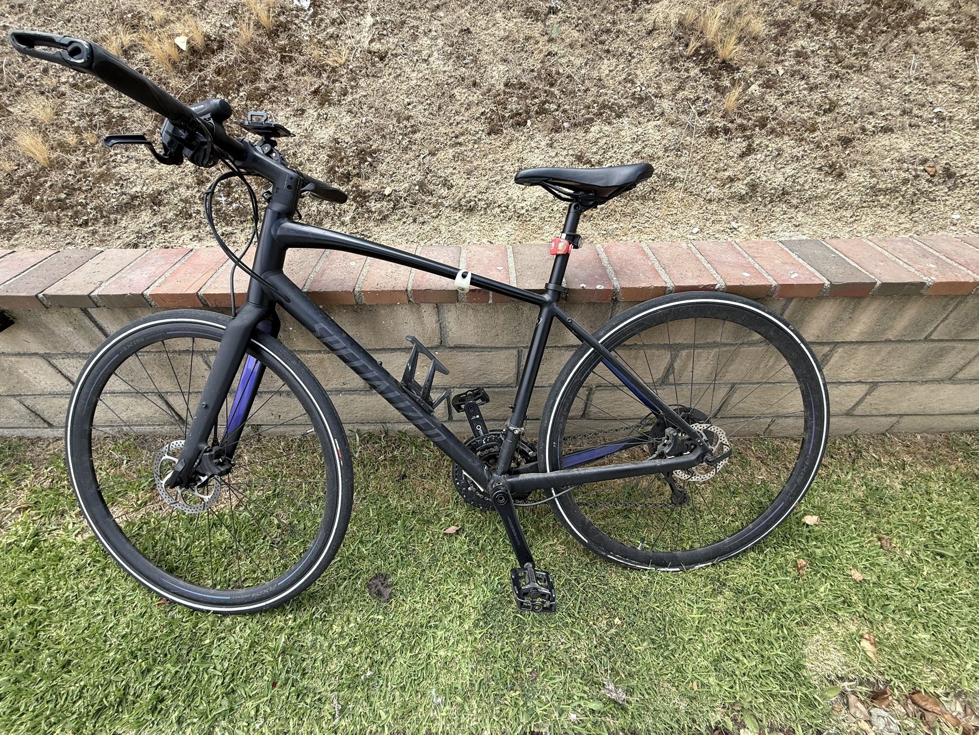 Specialized Siris Hybrid Bike
