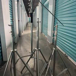 4 Professional Film C-Stands – grip arm included