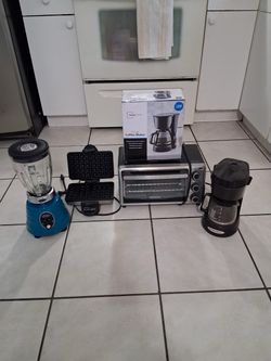 Blender , waffle maker , coffee pot ,