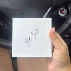 AirPods Pro 2nd Gen w/ Noise Cancellation 