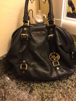 Michael kor bag