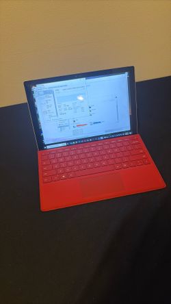 Microsoft Surface Pro 4 i5-6300U 2.40GHz 8GB 256GB SSD Windows 10 Pro