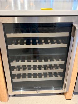 Dacor 24” UC Wine Cooler