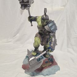 Gladiator HULK Statue 