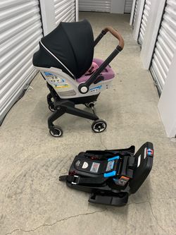 Doona Infant Car Seat Stroller with Base