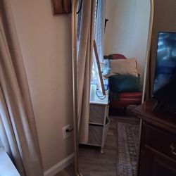 Gold isle mirror for sale like new.