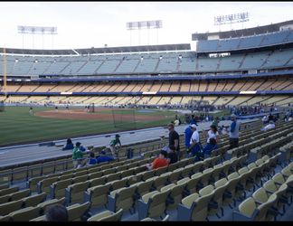 4 Dodgers NLCS Tickets field level 41 Game 3