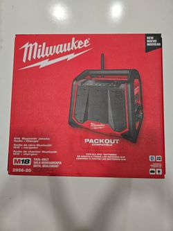 Milwaukee M18 Packout Bluetooth Jobsite Radio (Tool-Only)