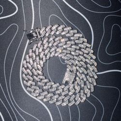 Moissanite Cuban Chain