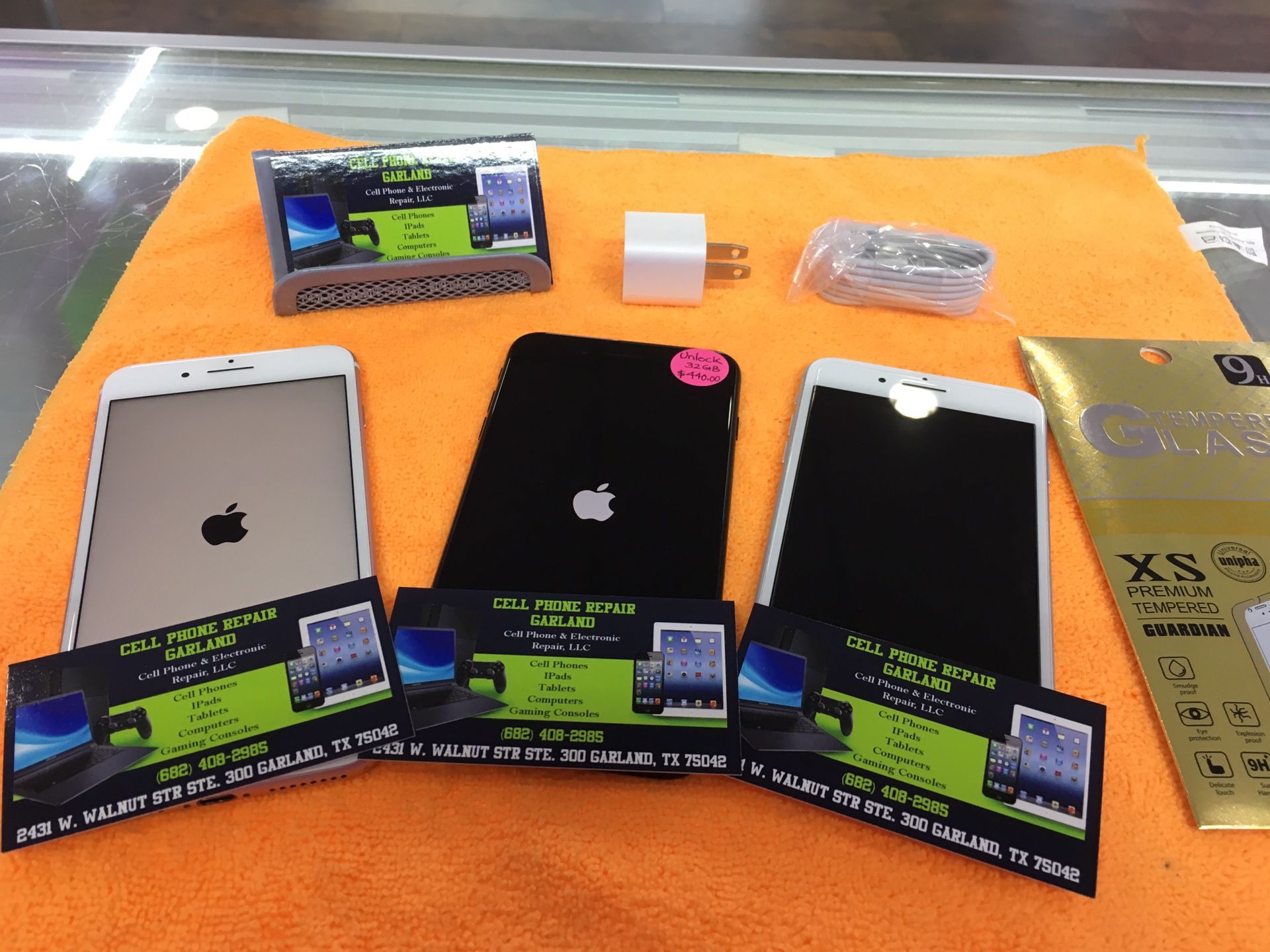 iPhone 7 Plus unlocked Excellent Condition FREE Tempered Glass and Charger