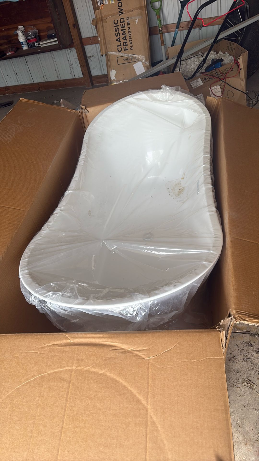 73” Stand Alone Deep Soaker Tub