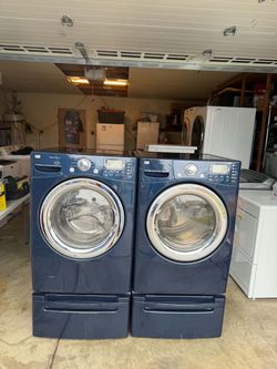 LG WASHER AND ELECTRIC DRYER