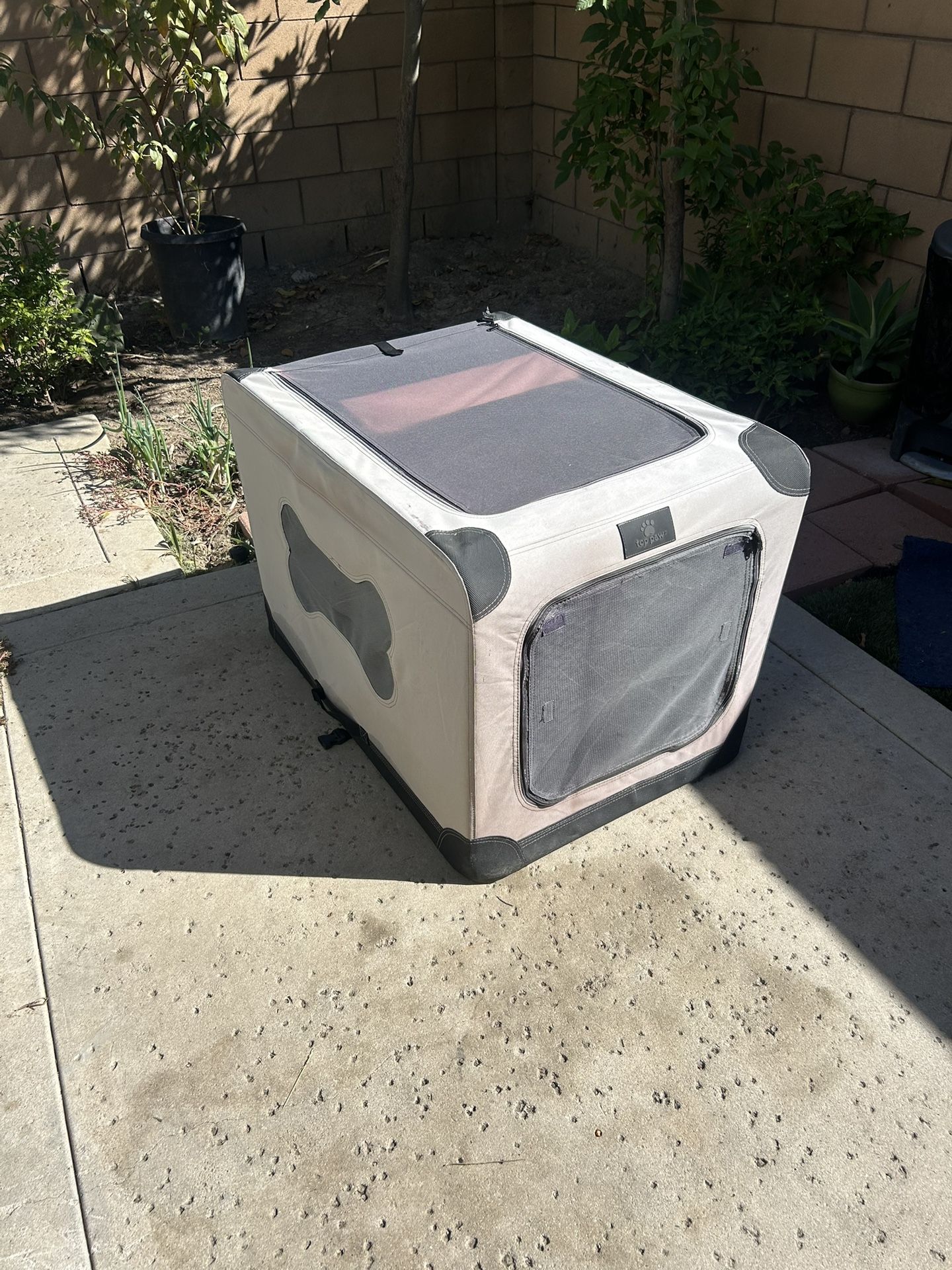 Top Paw Indoor & Outdoor Portable Dog Crate