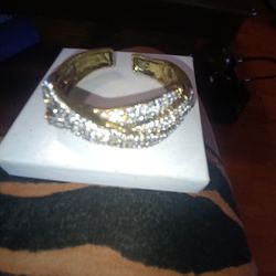 Vintage Bracelet Gold