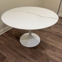 Round Solid Quartz Dining Table 