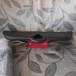 ​Brand new MR-GJTB multi-functional truck hitch step.