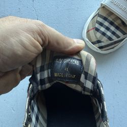 BURBERRY 41 