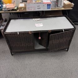 Caja de arena para gatos para 2 gatos, mueble oculto con alfombra, casa grande de ratán para gatos c